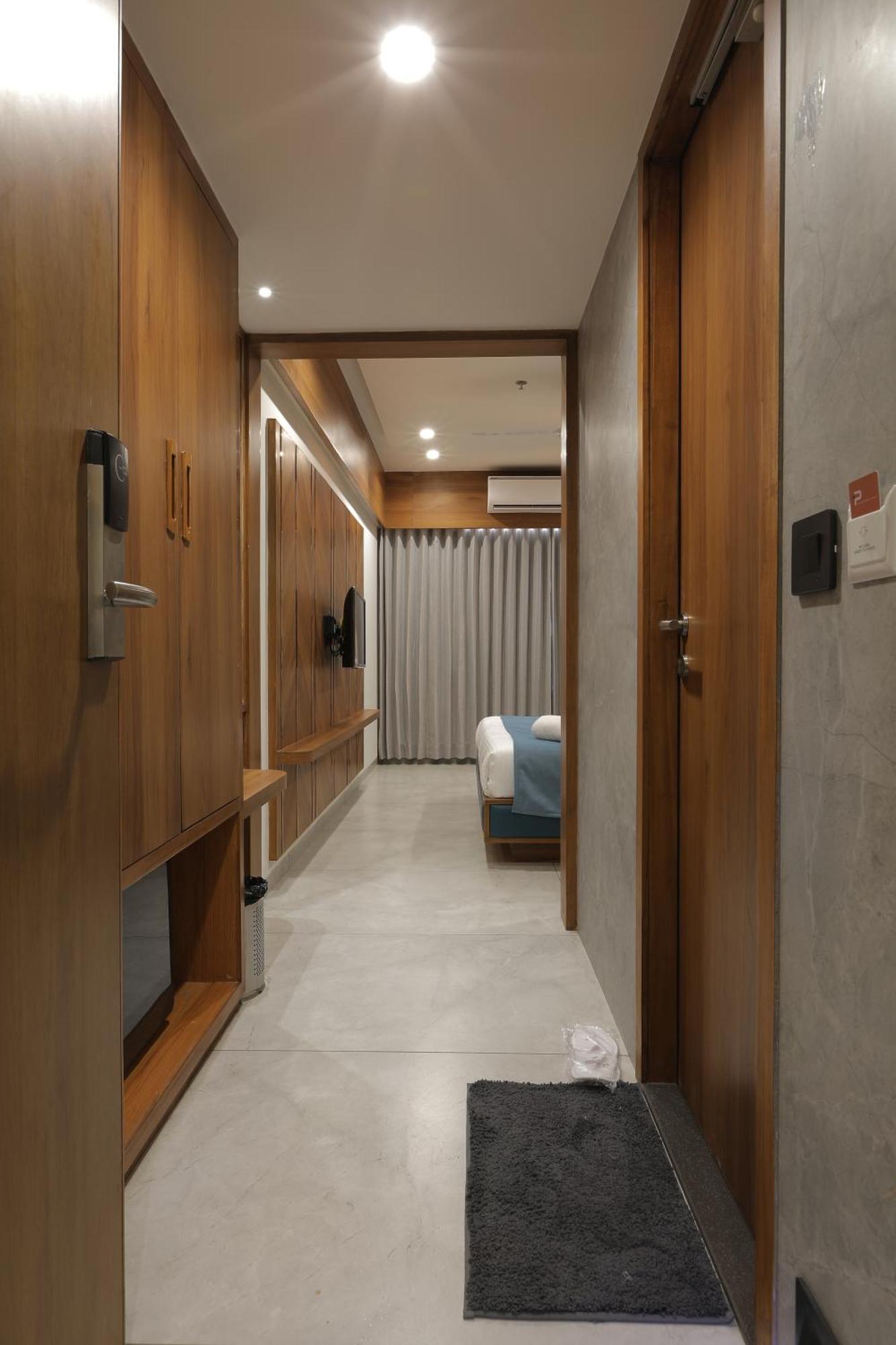 Plenteous Inn Amhedabad Dış mekan fotoğraf